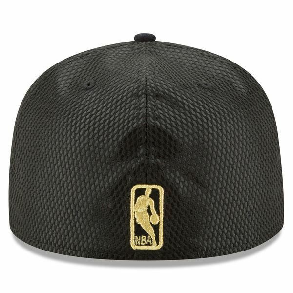 Men's Chicago Bulls New Era Black/Gold NBA On-Court 59FIFTY Fitted Hat. Headz n Threadz Sports 