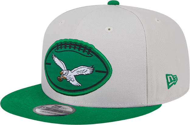 Men's Philadelphia Eagles New Era Stone/Kelly Green 2024 Sideline Historic 9FIFTY Snapback Hat